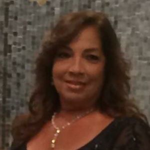 Meet your Posher, Roseann